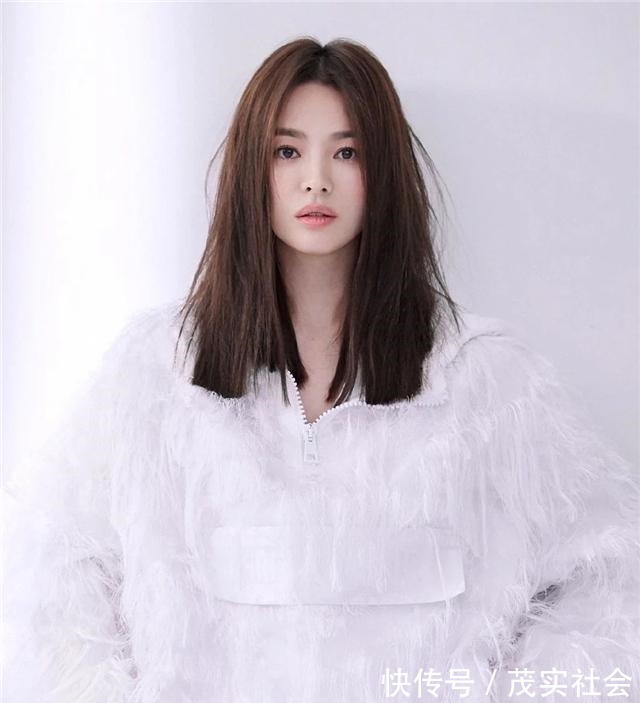 减龄 女人50岁后,别再剪短发了!今年流行这些发型,时髦减龄又气质