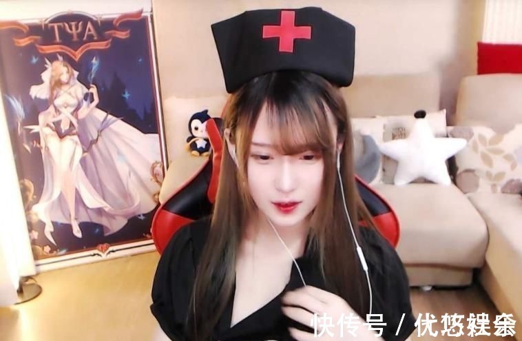 名气|腐团儿直播上演Cos秀,十分钟内被超管封禁警告两次是什么操作?