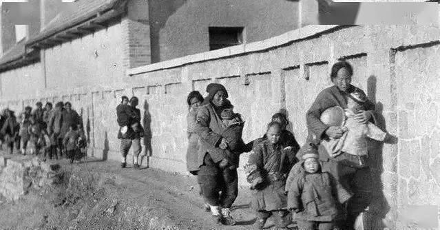 清朝|清朝绝版照片：真正的“闯关东”其实是这样的