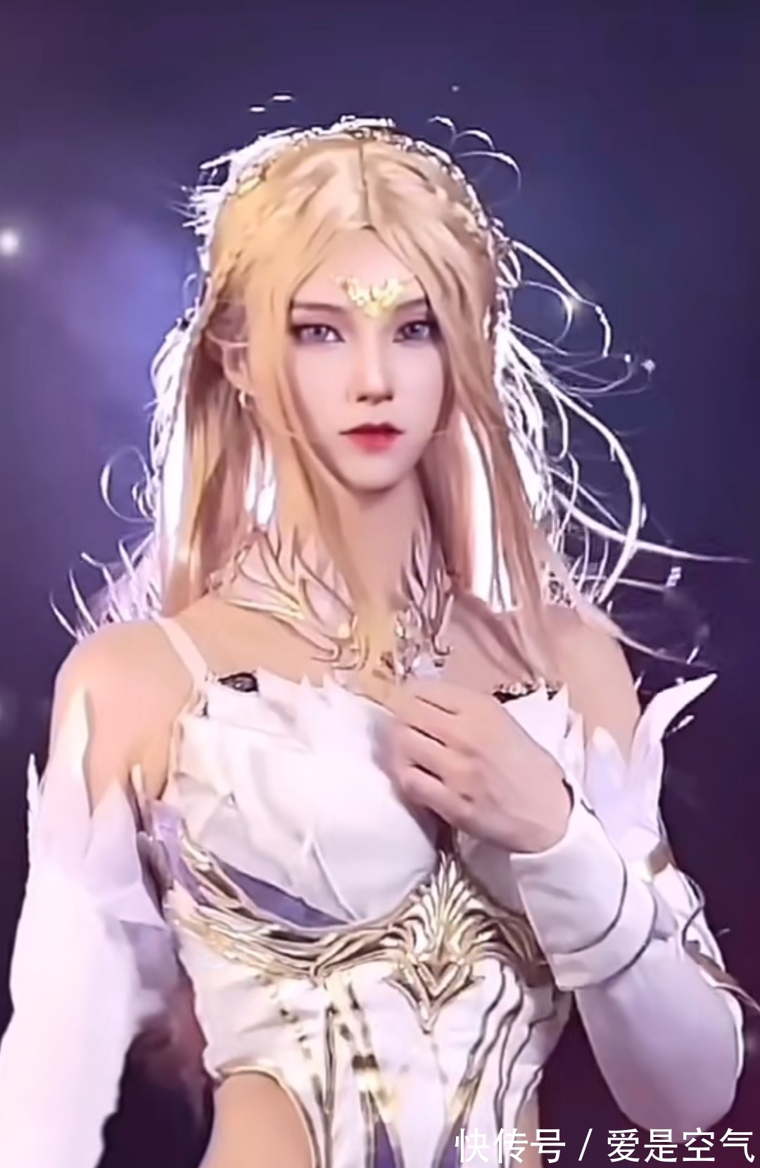 女神|斗罗大陆:高颜值女神COS千仞雪,颜值一洗绝尘,动漫走出来的?