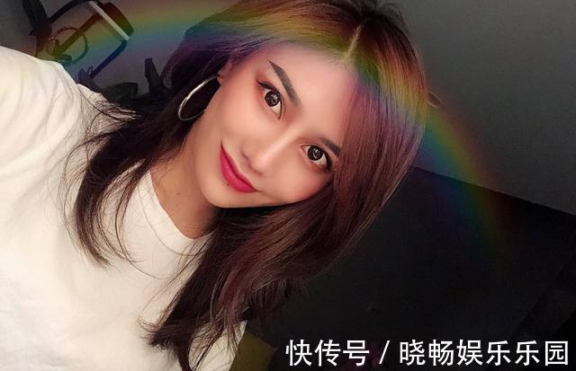 猫老师|曾是路人的小辣椒J3,健身3年后变女神,只因身材无敌翘臀迷人