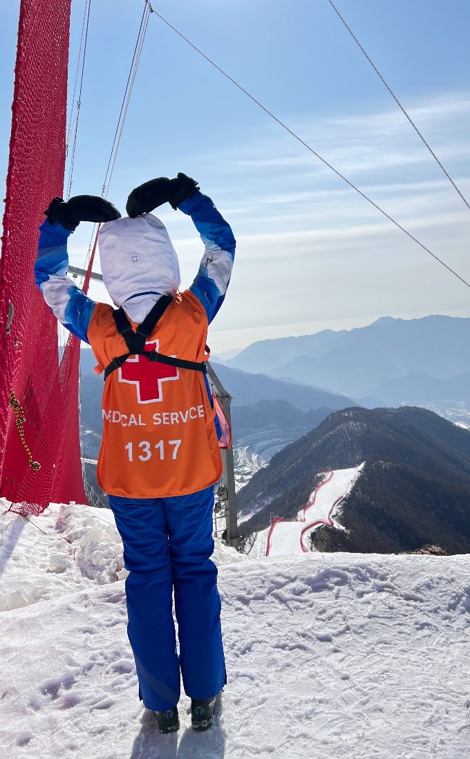 冬奥会|他们是怎样炼成的?揭秘中国首批高山“滑雪医生”