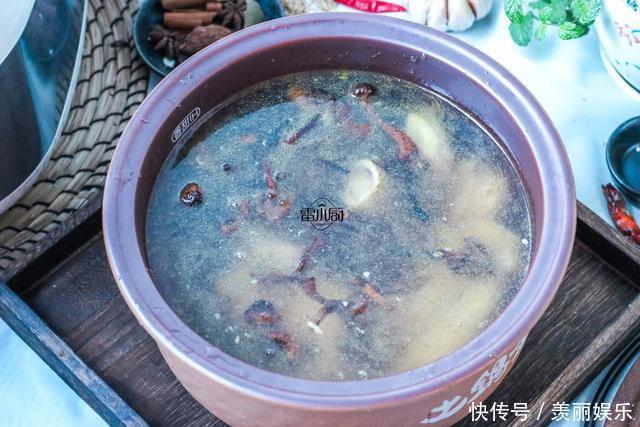 天冷多喝这碗汤,驱寒暖胃又滋补,比穿10条秋裤都实在!