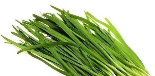 怀孕期间，孕妇尽量避免吃三种食物，或许对宝宝发育更好