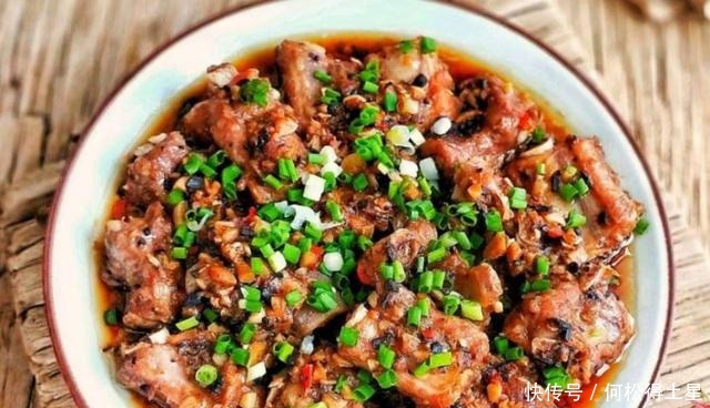  豉汁蒸排骨，简单又好吃，不管做多少都能啃完