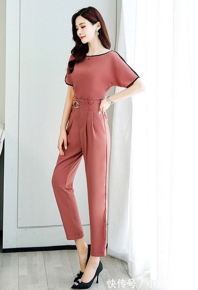 凸显|洋气的小脚裤,凸显大长腿,时尚女神范