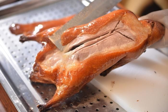 要炸|吃烤鸭时,服务员问鸭架要炸还是煲汤回答此四个字,才是行家