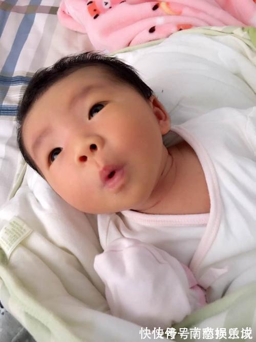 宝妈|宝宝有这样的表现,证明开始认出妈妈了,不要忽略这些细节