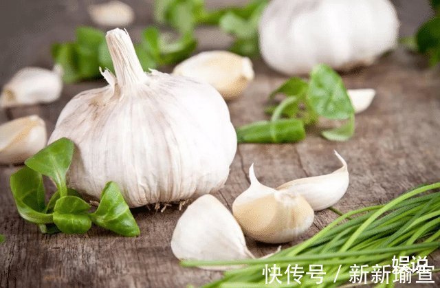 调理|高血压有3怕,尽量一个也不沾,日常调理血压,多吃3物,多喝1茶