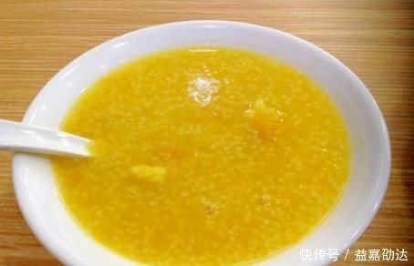 熬小米粥的时候,谨记3个“误区”各位宝妈都学会了吗