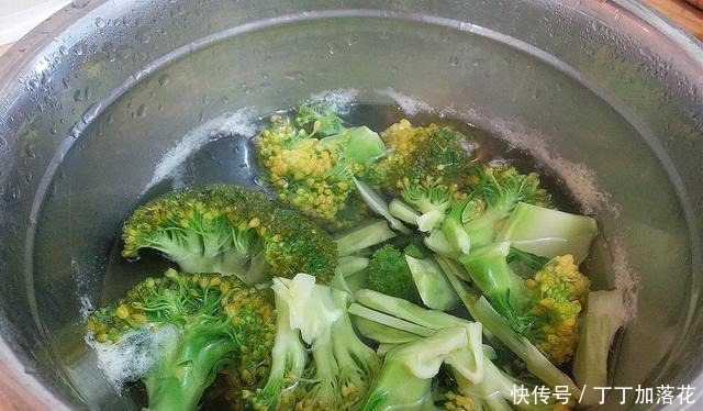 補充|夏天多吃此菜,補充葉酸,通便抗癌,女性多吃好!