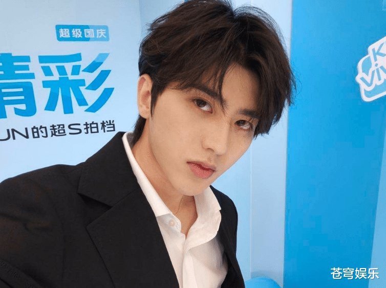 重金|网传芒果台重磅推新综!杨幂蔡徐坤王源会来,请7位嘉宾砸重金了