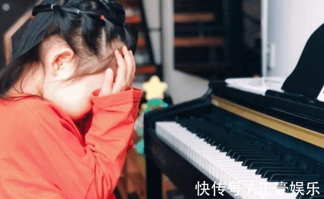 小周|“妈,俺被打了,能打回去吗”两个妈妈的回答,已改变孩子人生