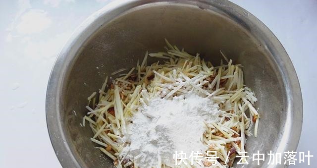 秋天吃这个是最好的，营养价值很高，加点红枣孩子特喜欢！