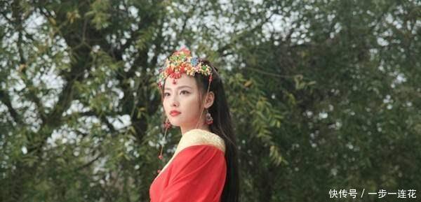 貂蝉|三国演义中的六大美女,貂蝉排名第二,排名第一的她被称之为洛神