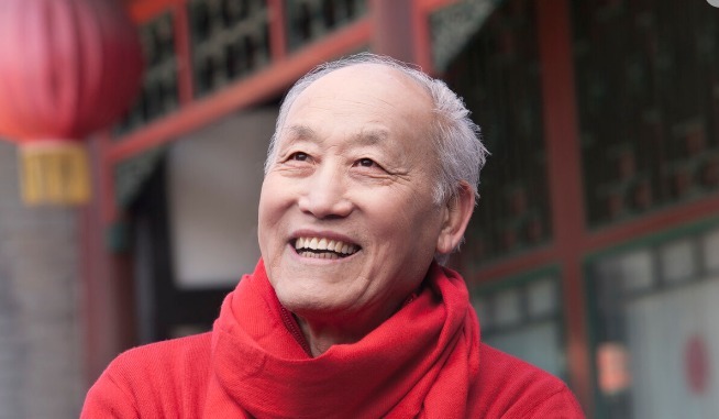 老朋友|75岁的老大爷坦言学会独处,才是老年人长寿之道