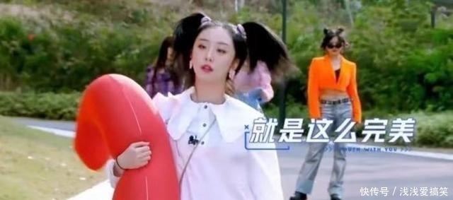 《希望的田野》赵小棠综艺感拉满,“女中大张伟”也太好笑了