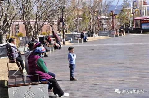 中年|【新春走基层】不宅家，不远行，在香格里拉，你还可以这样过年