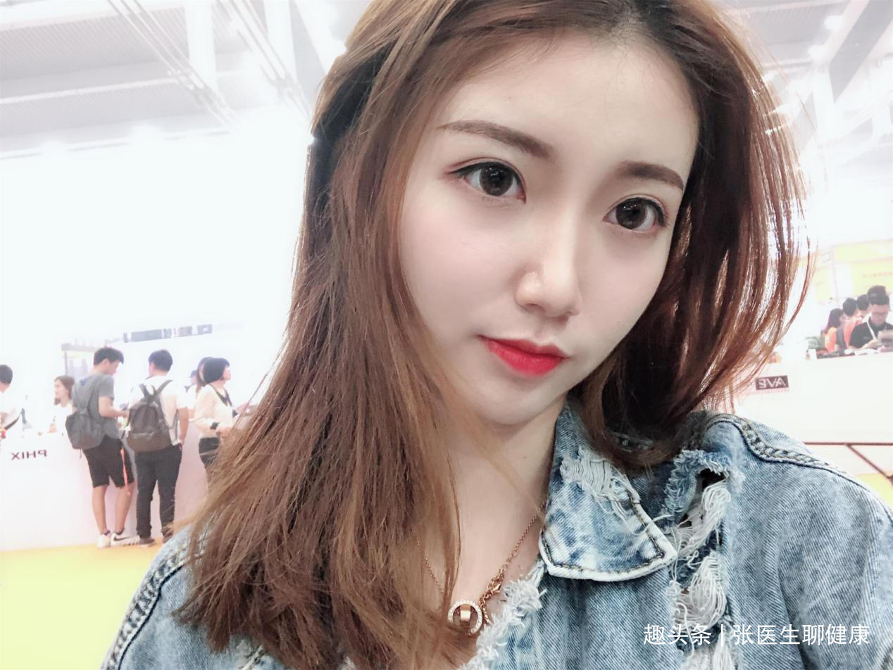 皮肤|女性不想太早变老,晨起常吃3种食物,紧致皮肤,恢复活力显年轻