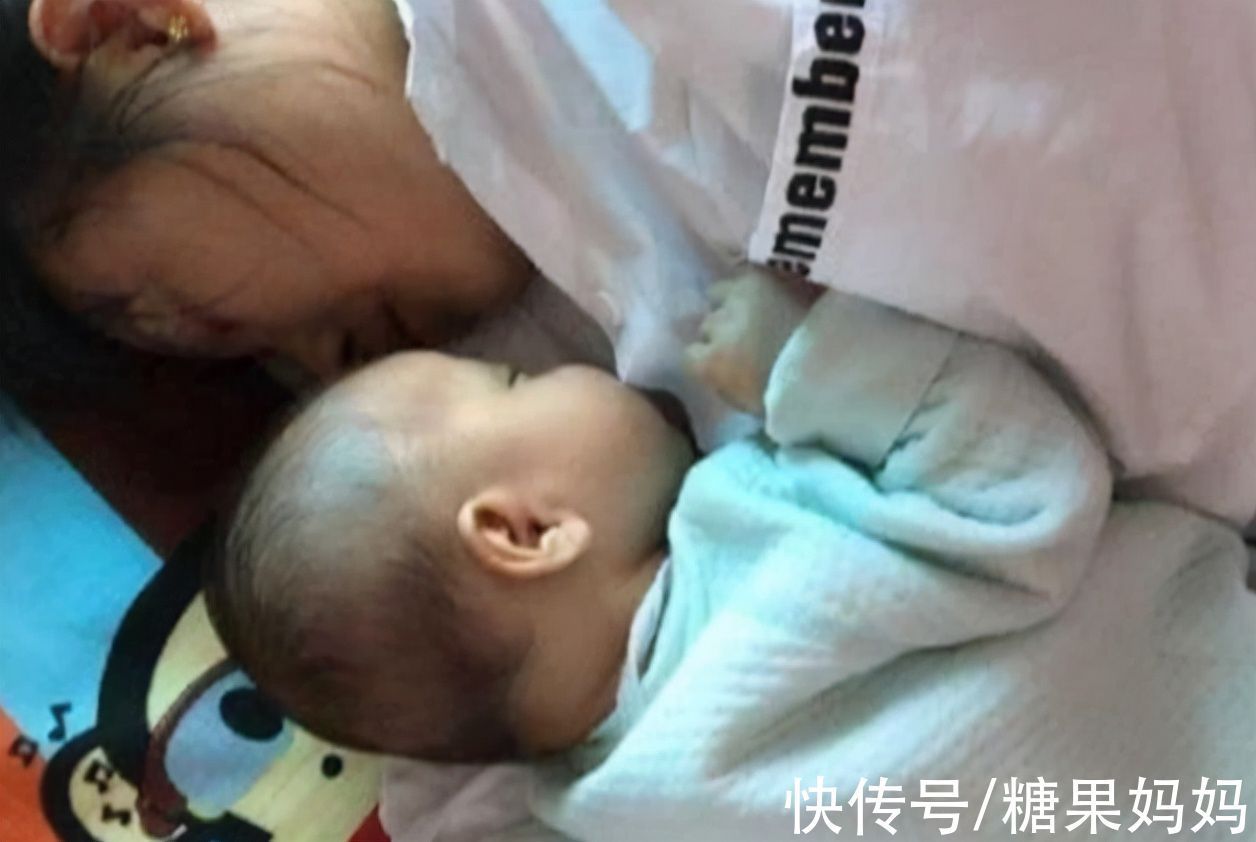 宝宝|“最怕孩子半夜醒来笑”,宝宝夜醒后不哭不闹,大人却很难熬