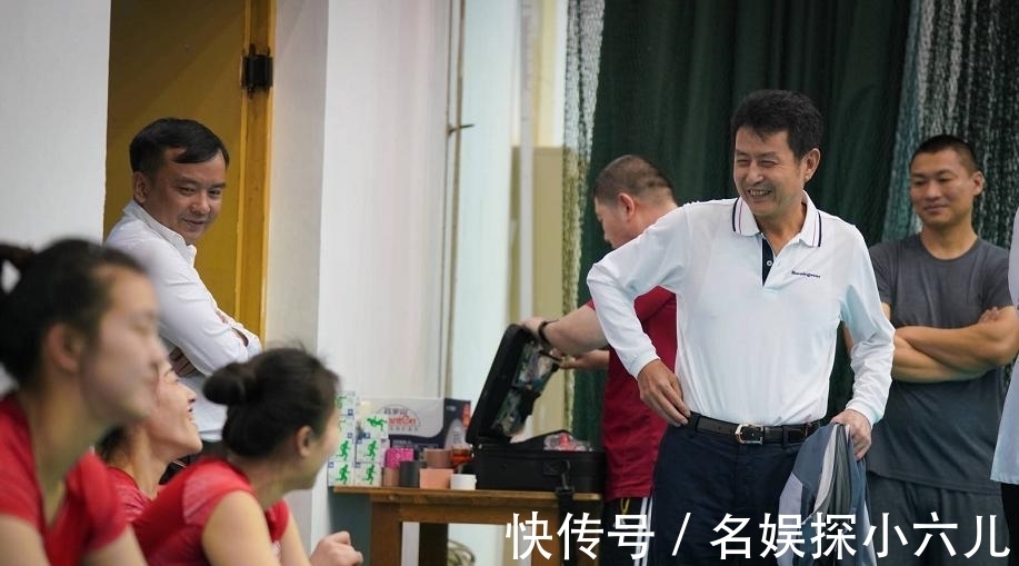 王莉莉|陈忠和：带领中国女排走出低谷，二婚妻子在背后默默撑起整个家