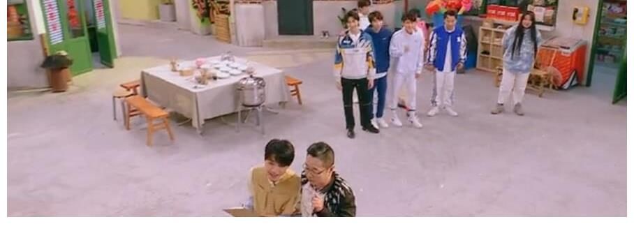 小鲜肉直言大前辈矮还重!被“驱逐”后,他一个动作化解尴尬