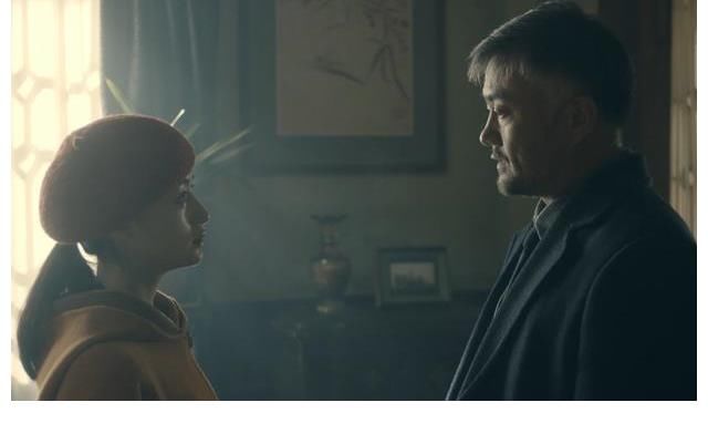 《前行者》收官,4个细节,开放式结局“穿帮了”