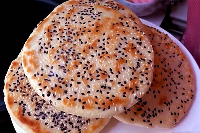 面食|早餐学会这样做,外酥里甜,营养好吃特解馋,出锅孩子抢着吃