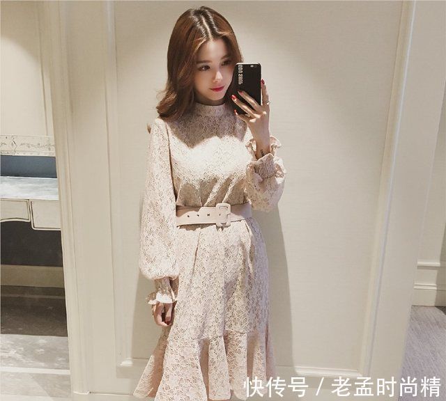 吸睛 开春季节!穿这几款时尚吸睛的连衣裙,保你赚足回头率