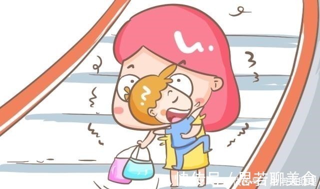 旋转门|三个场所父母即使再累也要抱着娃,尤其是三岁以内的娃,可别大意!