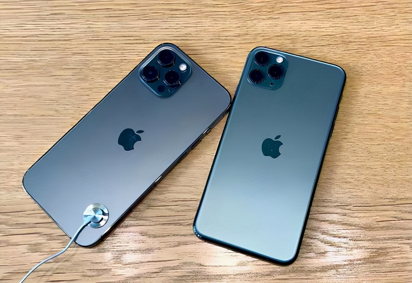 二手|二手iPhone 12 Pro才是最佳选择？配置更高，价格更低！别买13了