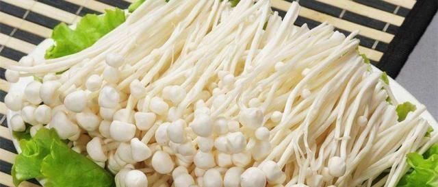 吃火锅点这13道配菜,朋友都对你竖起大拇指,老板果然火锅高手