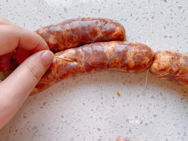  猪后腿肉|想吃川味香肠不用买了，配方和做法都告诉你，麻辣咸香，味道正宗