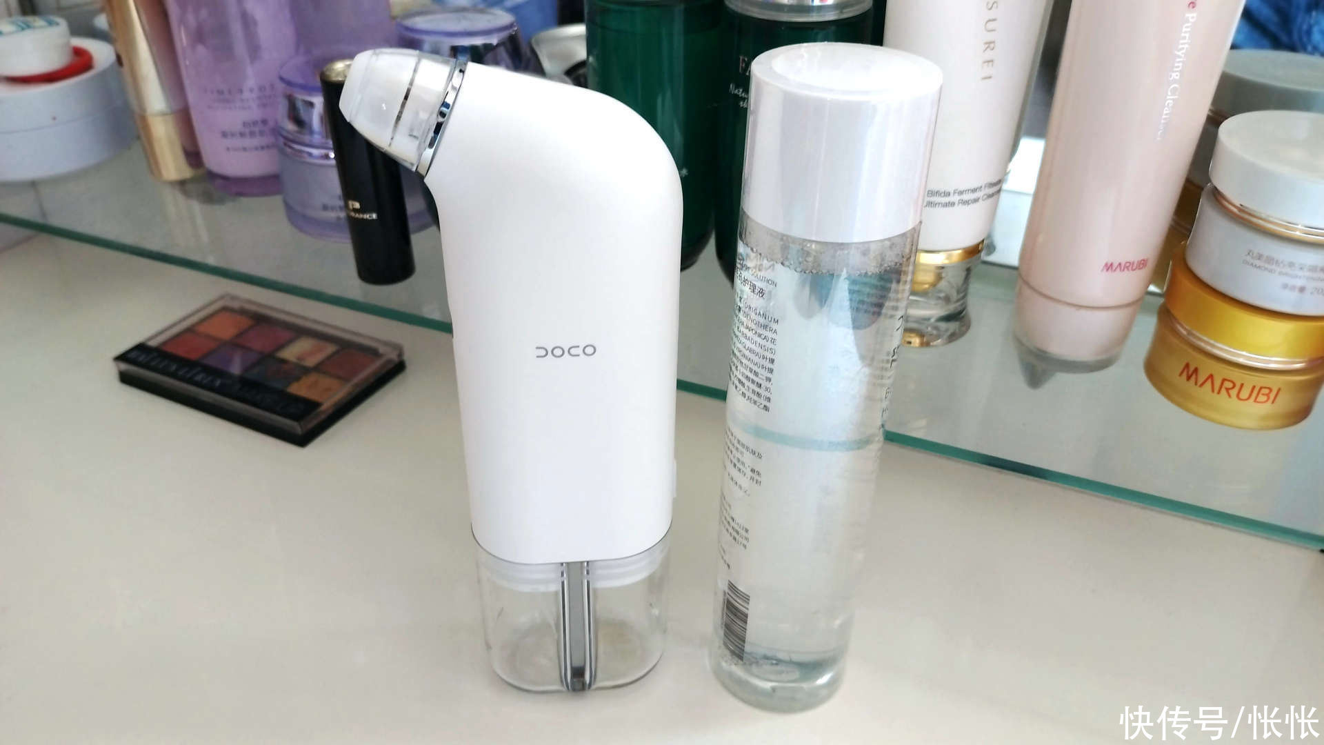 毛孔|一泡一吸，给毛囊洗个温泉浴，DOCO超微小气泡毛孔吸尘器体验