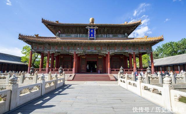 孔子|北京中心的这片古建群，比故宫还早100年，紫藤花开美不胜收