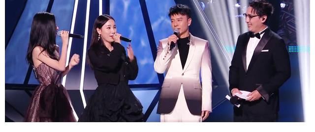 总决赛|中国好声音：伍珂玥强势夺冠，王靖雯跑调引发热议，陈文非意难平