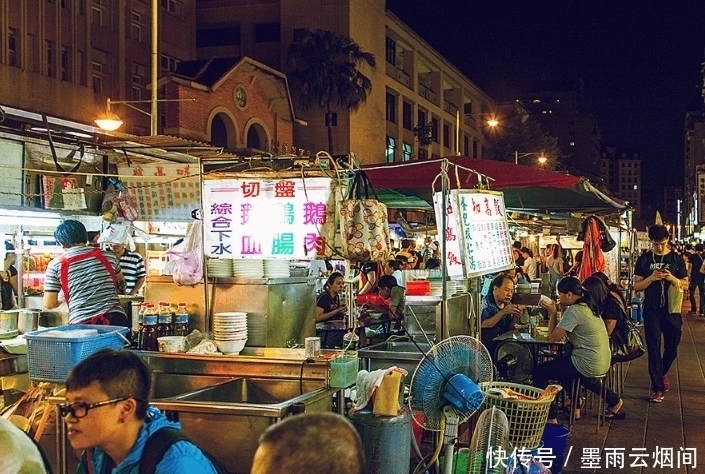 女子|老板娘说“大碗5元,小碗10元“,女子要了一大碗后,整个人愣了