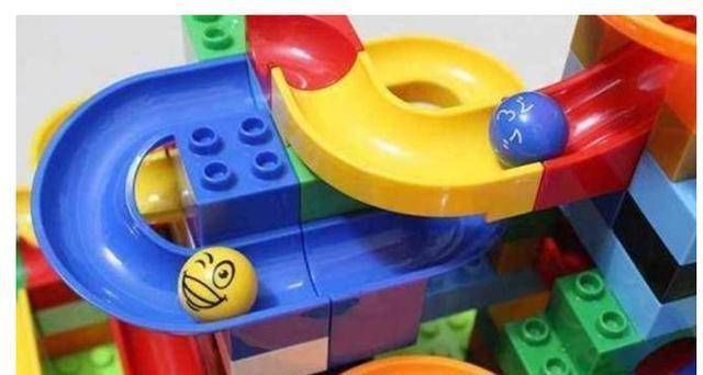 不幸的是，4岁的孩子患有白血病。原因是甲醛，所以不要给孩子