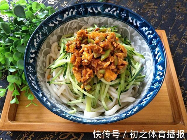 素炸酱|爱吃面条的建议收藏,家常炸酱这么做,能拌面,又能拌饭,吃不够