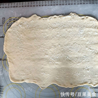 10分钟懒人必备菜,有了塔城俄罗斯族老面包全搞定