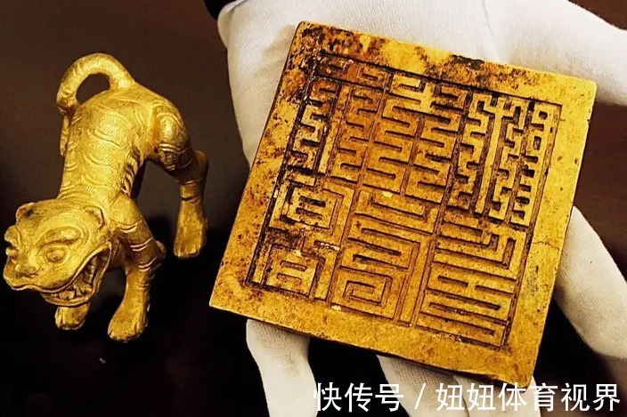 文物$农民从江中捞出一黄金印章,转手卖了800万,3年后祸从天降
