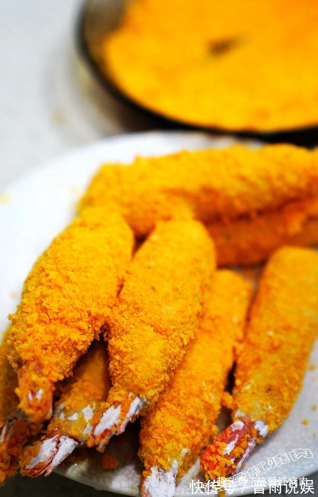 没想到山药和虾仁还能这么做,外酥里嫩不油腻,老人孩子特爱吃