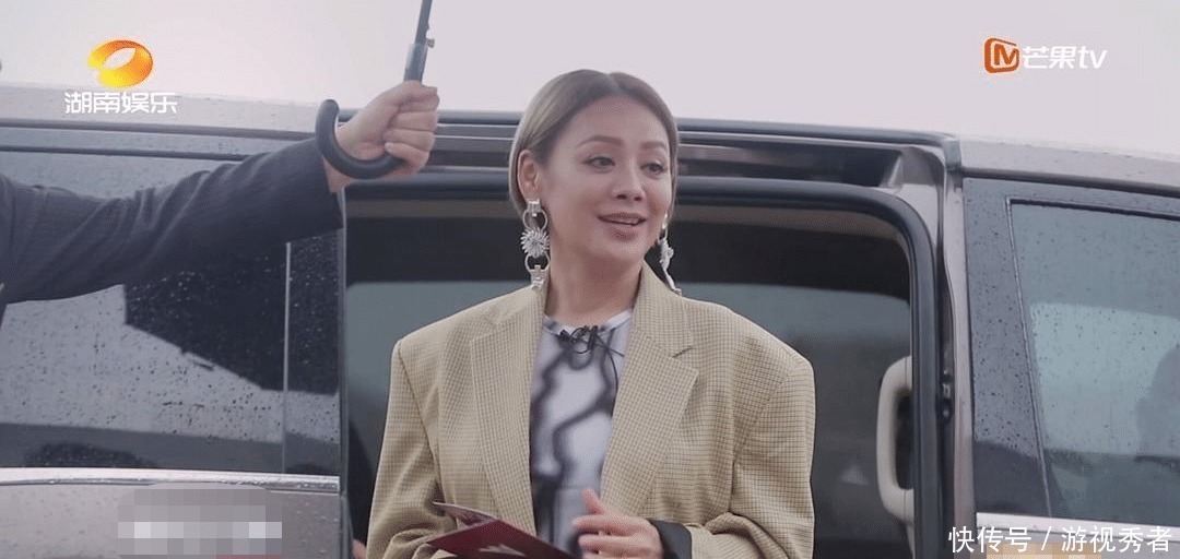 杜华 乘风破浪的姐姐开播,第一个被骂出圈的居然是她