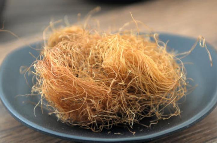 保护心脏|玉米须泡水里常喝，对身体有什么好处？玉米须用干的还是湿的？