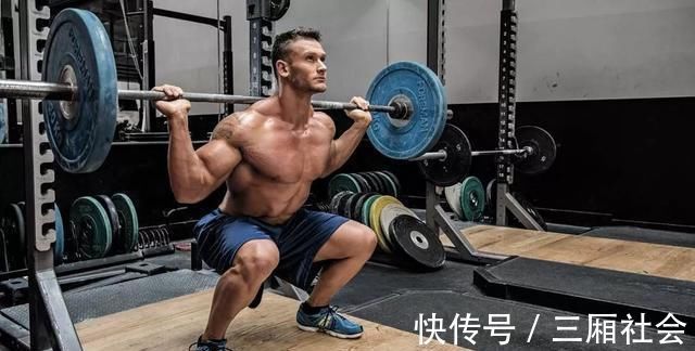 护膝|62岁的她坚持健身35年，肌肉仍饱满，如今的身体状态让人羡慕