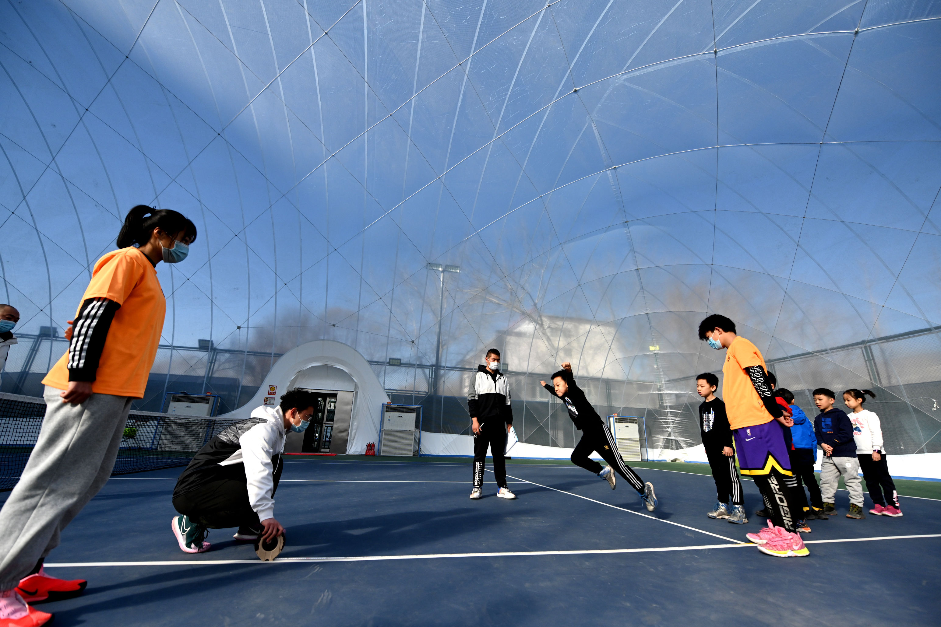 即将开放！国内首座全透明气膜体育馆在太原亮相