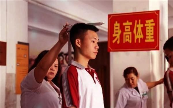 孩子|男孩为当飞行员花16万断骨增高,多年后,因“长高”毁掉人生