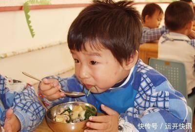 脾胃|儿科医生这才是“宝宝杀手”,拖垮脾胃娃积食,做的家长要反省