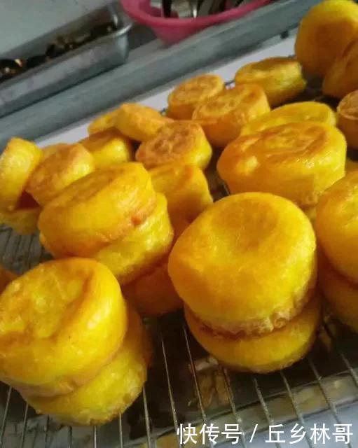 玉米面里加一袋它,香味十足,做法简单无难度,暄软好吃