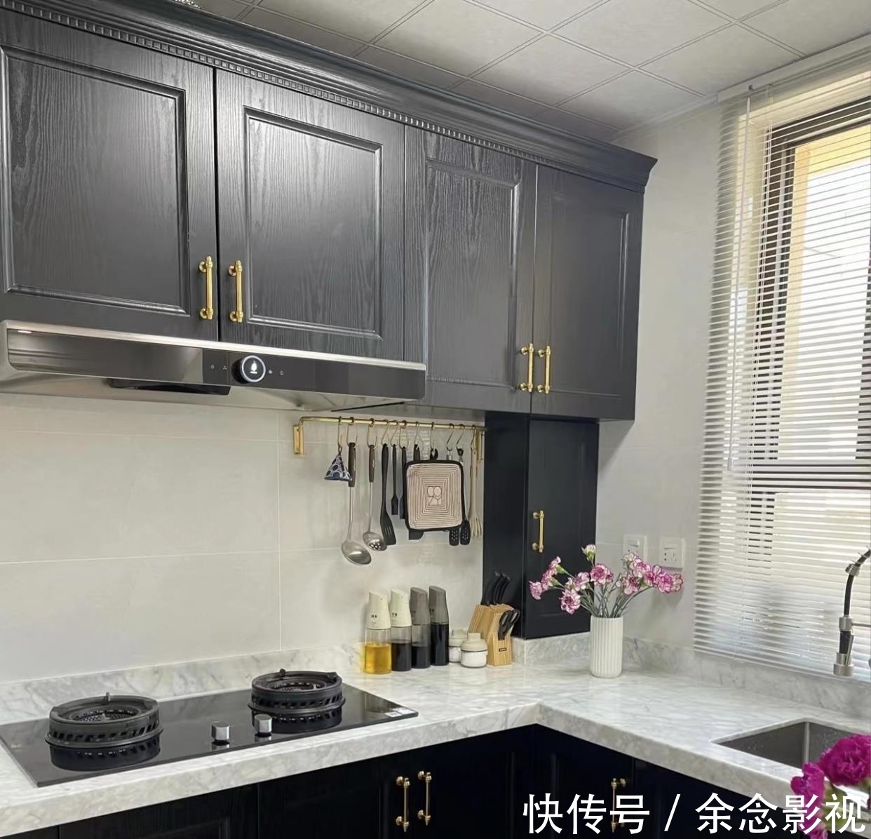 蕾丝|女主110㎡法式风格的家,颜值与浪漫并存,随手一拍就是杂志封面